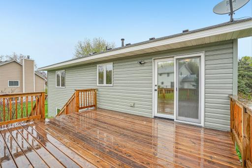 7877 18th Street N, Saint Paul, MN 55128