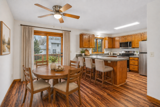 7877 18th Street N, Saint Paul, MN 55128