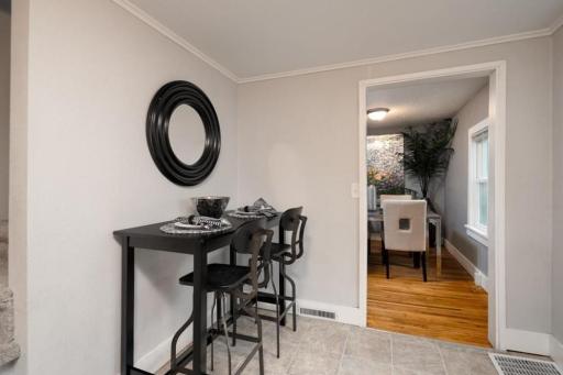 1255 County Road C E, Maplewood, MN 55109