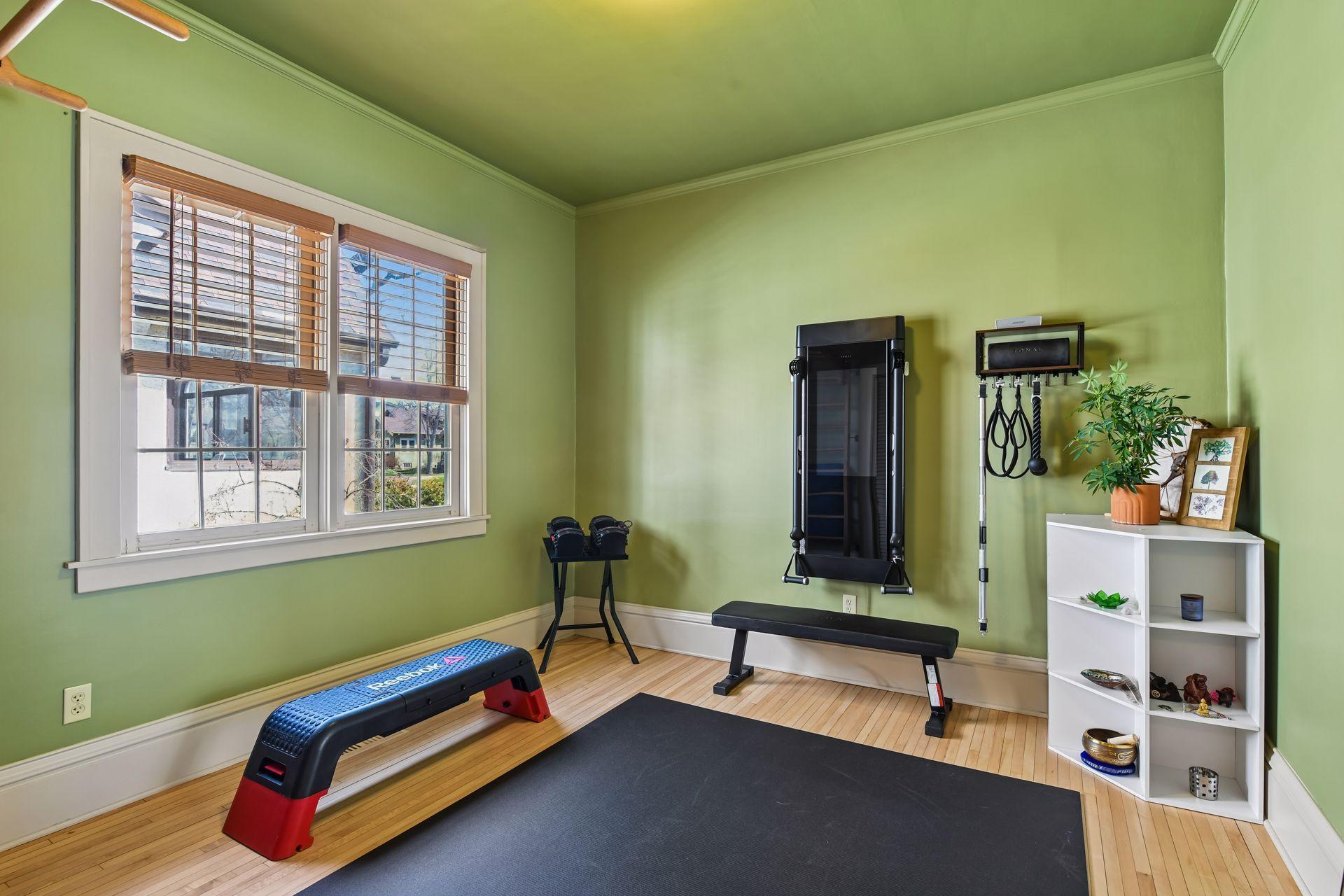 5148 Vincent Avenue South - Spacecrafting - 0023.jpg