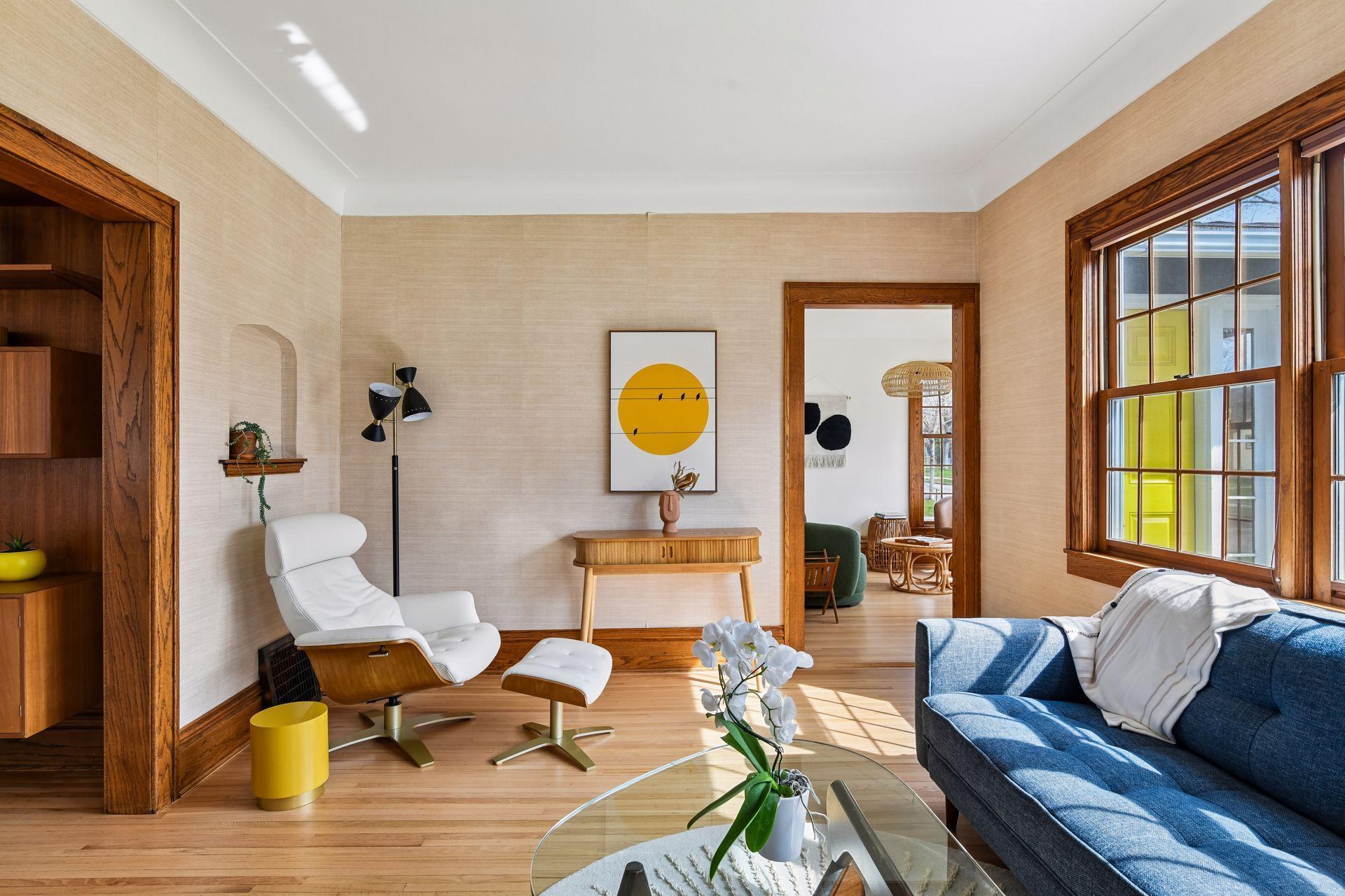 5148 Vincent Avenue South - Spacecrafting - 0007.jpg