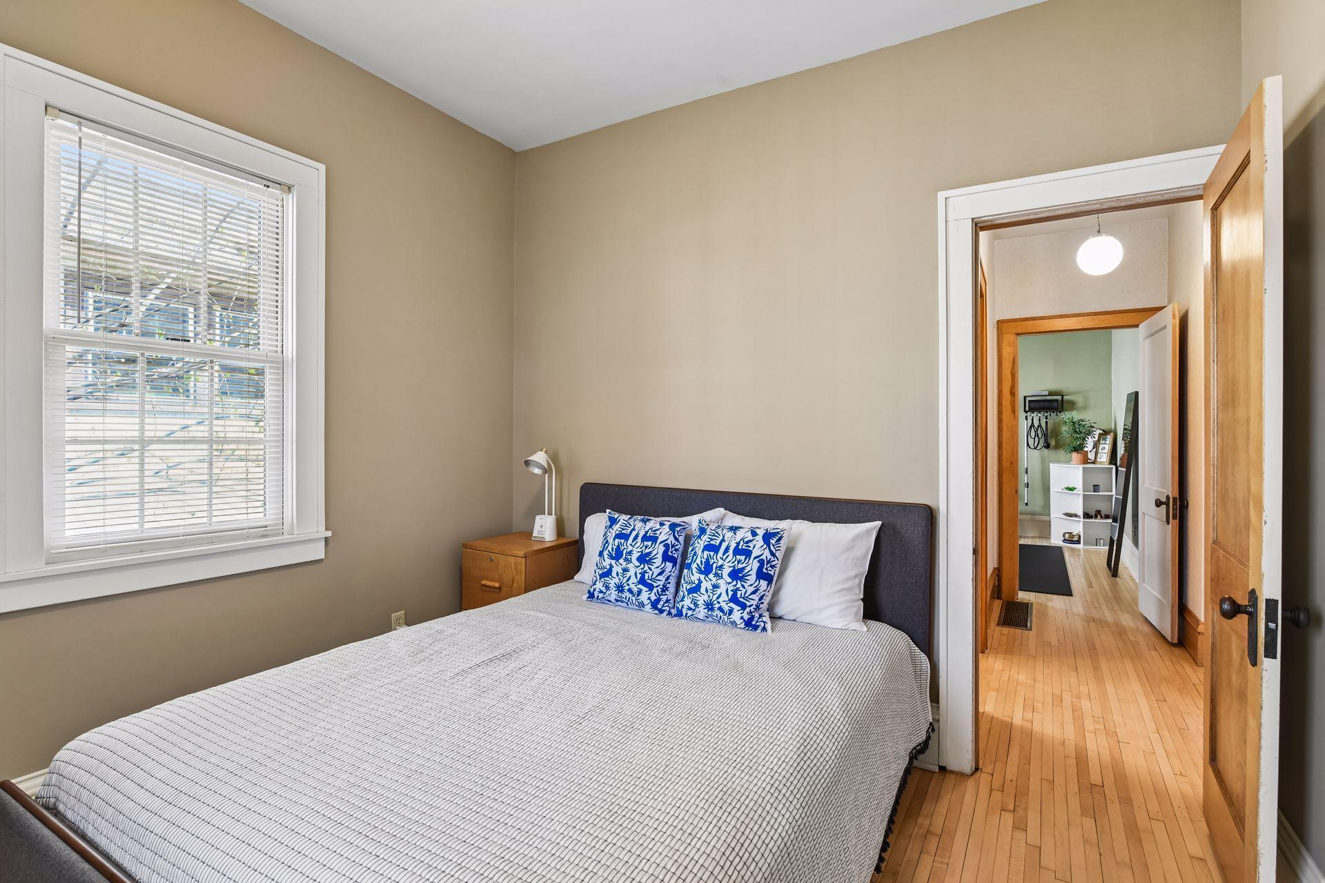 5148 Vincent Avenue South - Spacecrafting - 0022.jpg