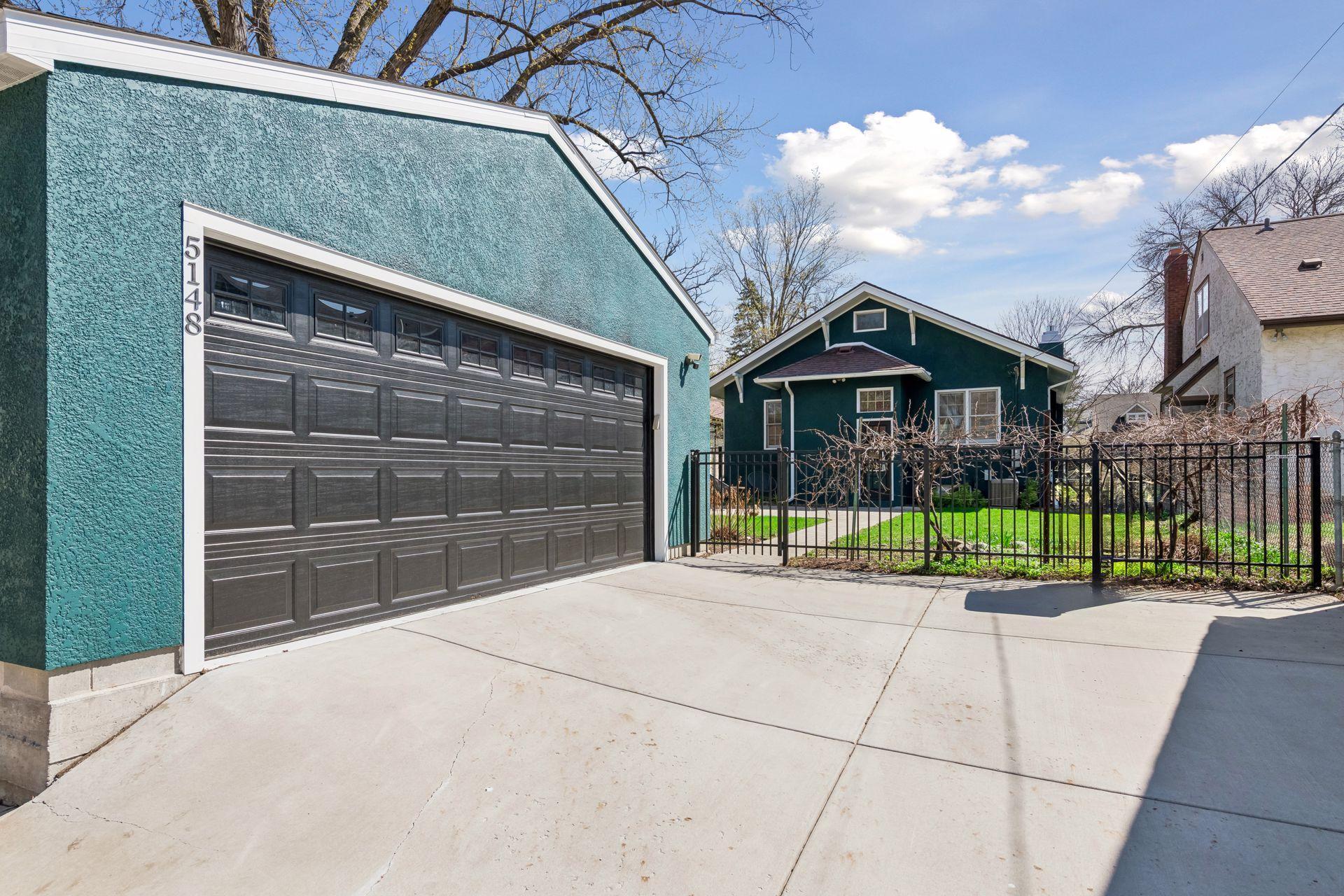 5148 Vincent Avenue South - Spacecrafting - 0036.jpg