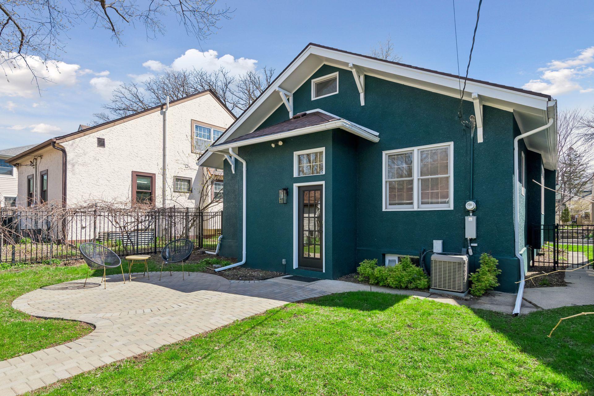 5148 Vincent Avenue South - Spacecrafting - 0035.jpg