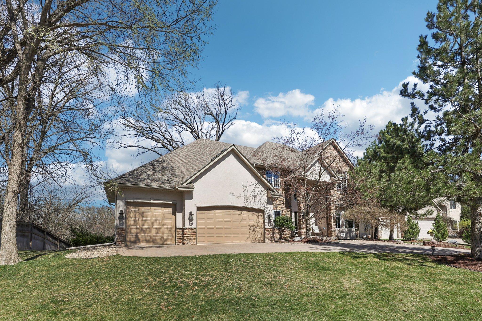 Executive 2-story