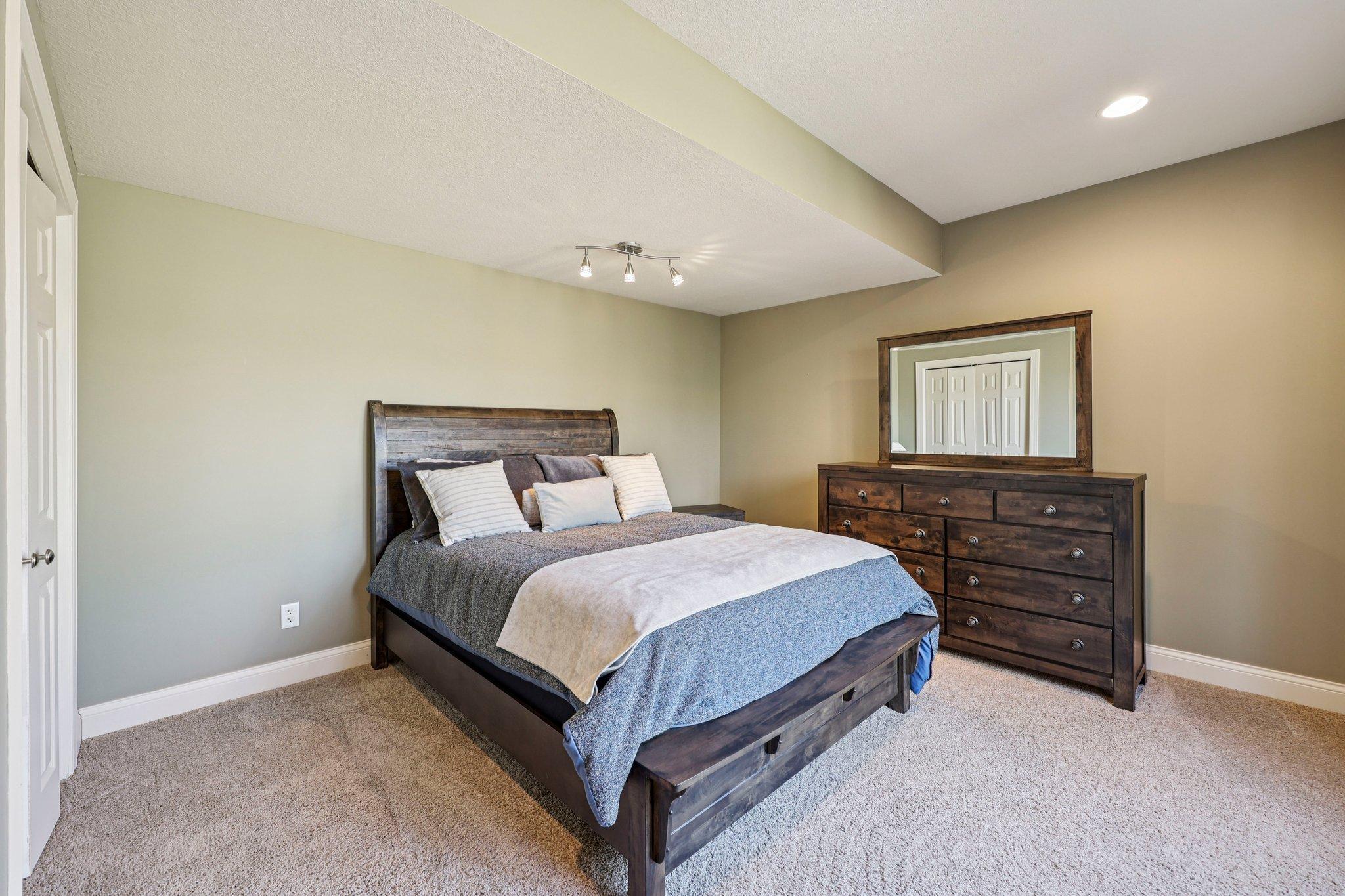 5th bedroom