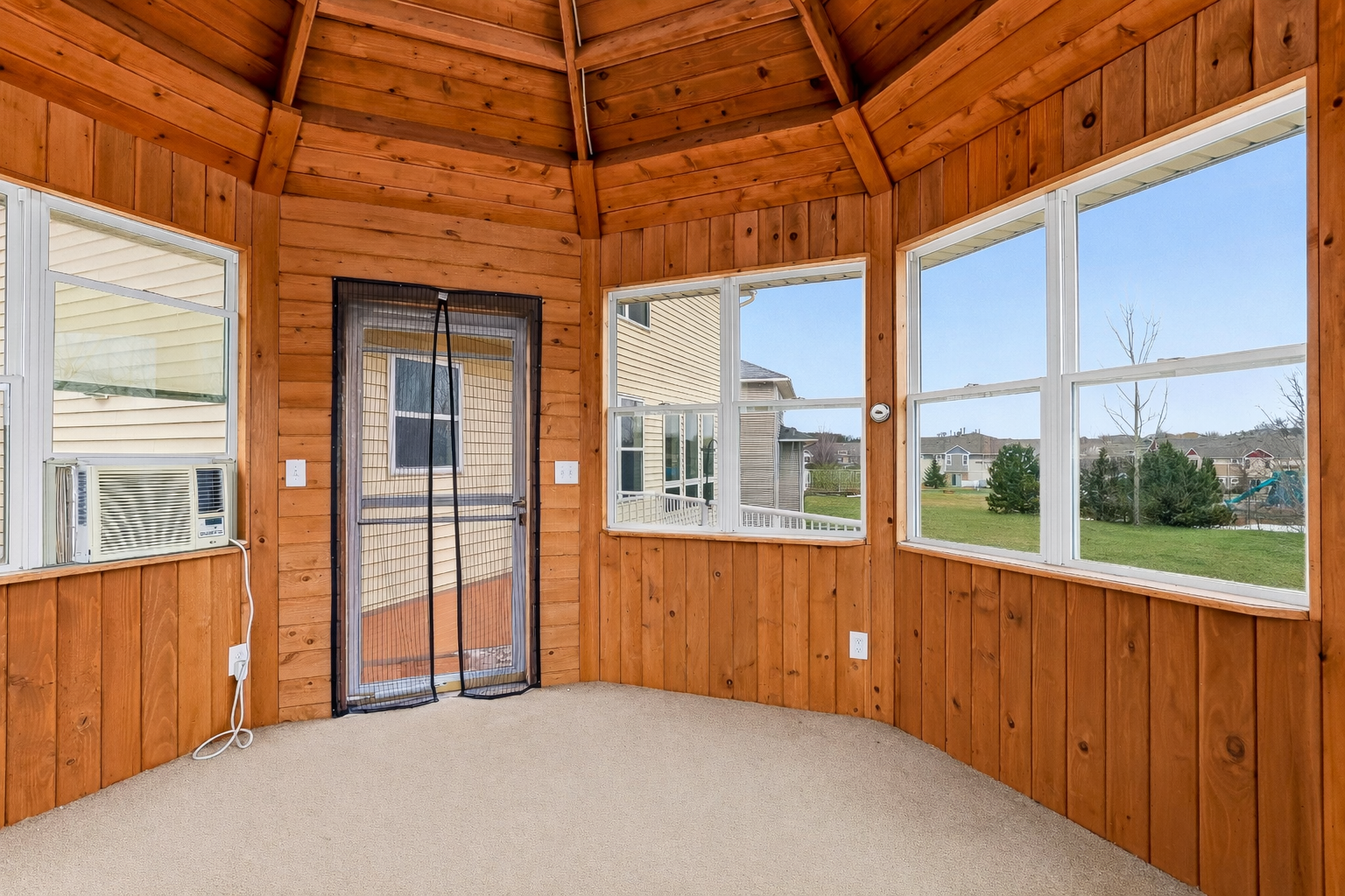 gazebo/3-season porch surrounded by tranquil nature views