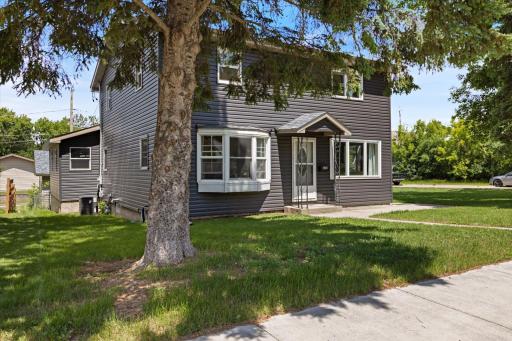 602 8th Street NW, Chisholm, MN 55719