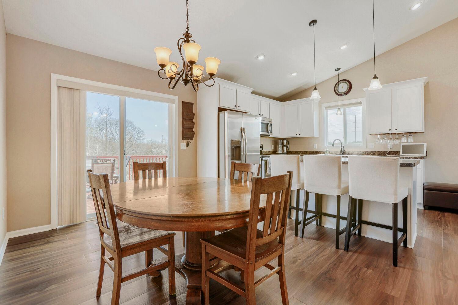 31069 Algonquin Trail - Web Quality - 010 - 10 Dining Room.jpg
