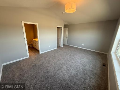1548 Meadows Drive NE, East Bethel, MN 55011