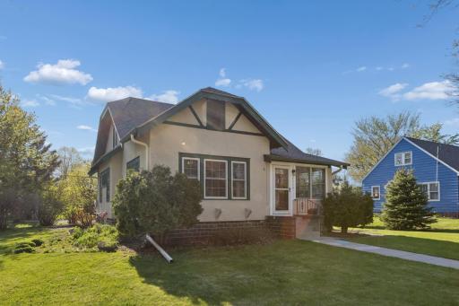 1715 Greeley Avenue N, Glencoe, MN 55336