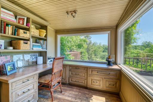 1812 E Shore Drive, Detroit Lakes, MN 56501