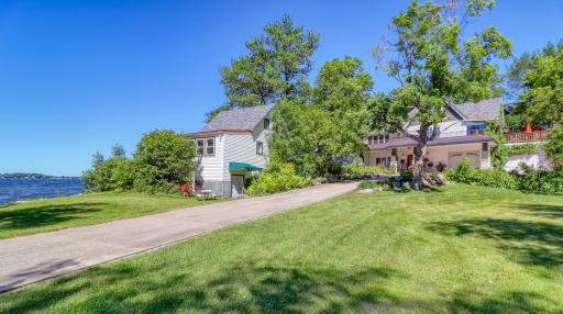 1812 E Shore Drive, Detroit Lakes, MN 56501