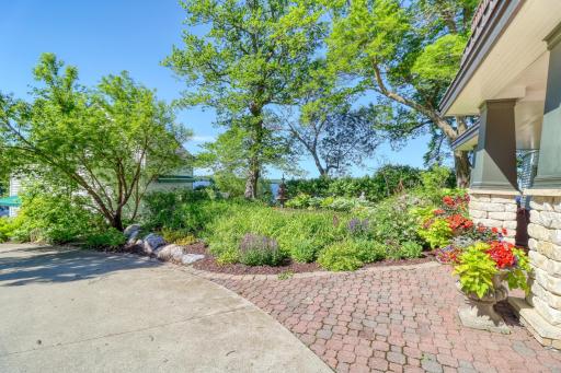 1812 E Shore Drive, Detroit Lakes, MN 56501