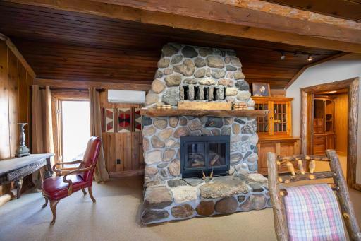 1812 E Shore Drive, Detroit Lakes, MN 56501