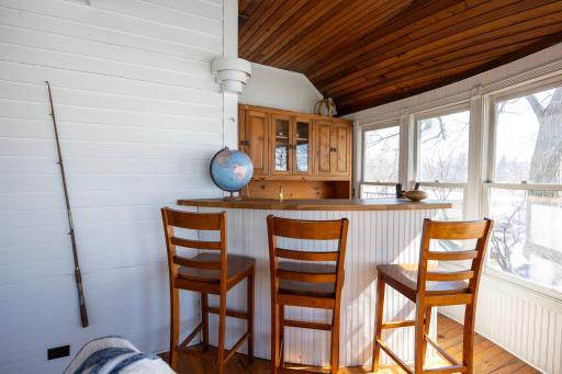 1812 E Shore Drive, Detroit Lakes, MN 56501
