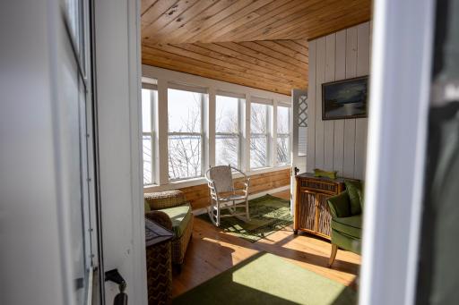 1812 E Shore Drive, Detroit Lakes, MN 56501