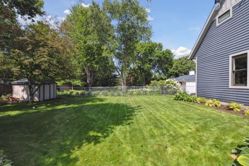 154 Babcock Lane, Wayzata, MN 55391