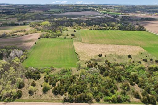 PART NW1/4 of SW1/4 ACRES located in Section 23, Jordan, MN 55352