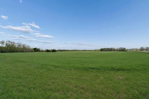 PART NW1/4 of SW1/4 ACRES located in Section 23, Jordan, MN 55352