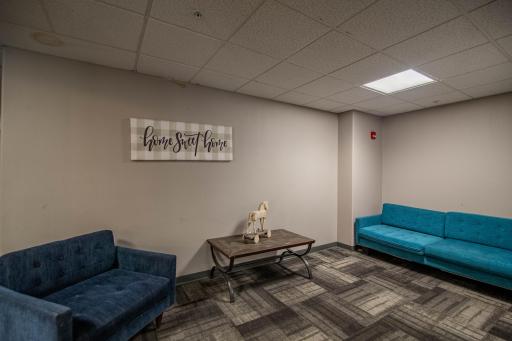 1022 W Villard Street, Dickinson, ND 58601