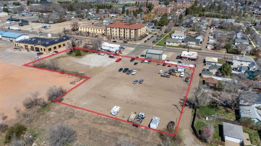 1022 W Villard Street, Dickinson, ND 58601