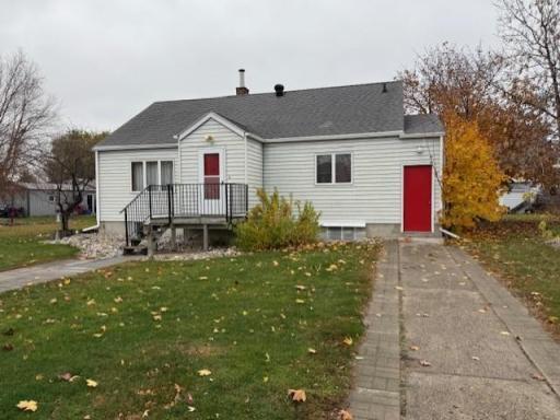 Separate entrance to the bsmt