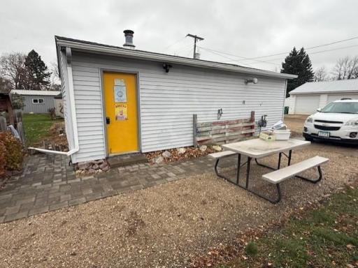 20 X 28 finished/heated garage