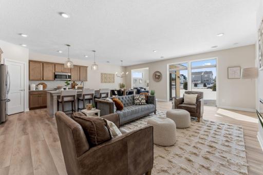 17714 Everest Avenue, Lakeville, MN 55044