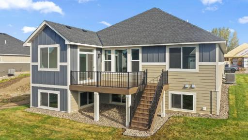 17763 Ellsworth Drive, Lakeville, MN 55044