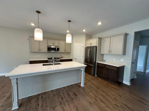 17725 Everest Avenue, Lakeville, MN 55044