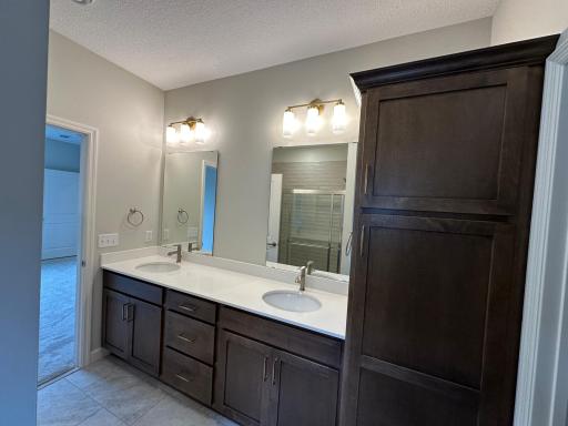 17725 Everest Avenue, Lakeville, MN 55044