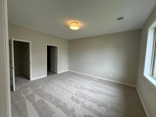 17725 Everest Avenue, Lakeville, MN 55044