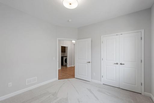 17725 Everest Avenue, Lakeville, MN 55044