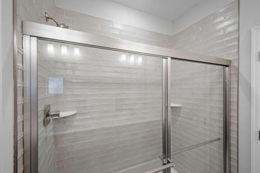 17725 Everest Avenue, Lakeville, MN 55044
