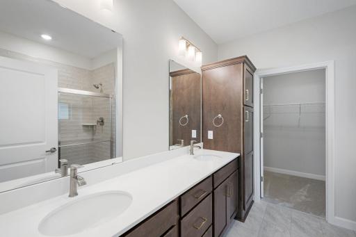 17725 Everest Avenue, Lakeville, MN 55044