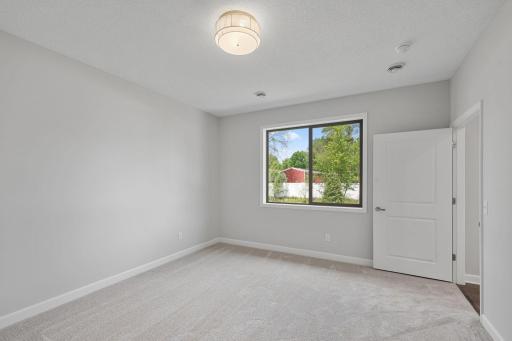 17725 Everest Avenue, Lakeville, MN 55044