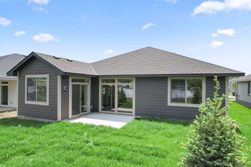 17725 Everest Avenue, Lakeville, MN 55044