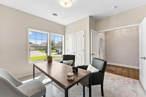 17725 Everest Avenue, Lakeville, MN 55044