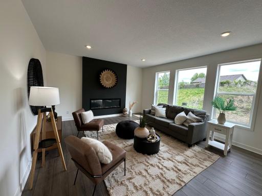 5956 Upper 179th Street W, Lakeville, MN 55044
