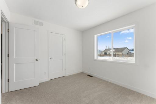 5956 Upper 179th Street W, Lakeville, MN 55044