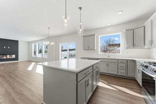 5956 Upper 179th Street W, Lakeville, MN 55044