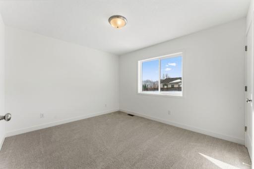 5956 Upper 179th Street W, Lakeville, MN 55044