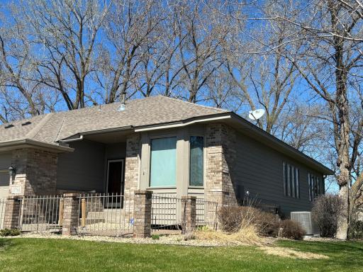 17703 Landmark Court, Lakeville, MN 55044