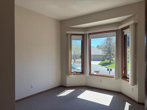 17703 Landmark Court, Lakeville, MN 55044