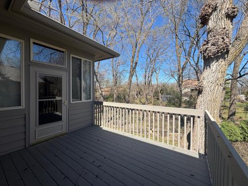 17703 Landmark Court, Lakeville, MN 55044