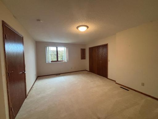 17703 Landmark Court, Lakeville, MN 55044