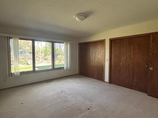 17703 Landmark Court, Lakeville, MN 55044