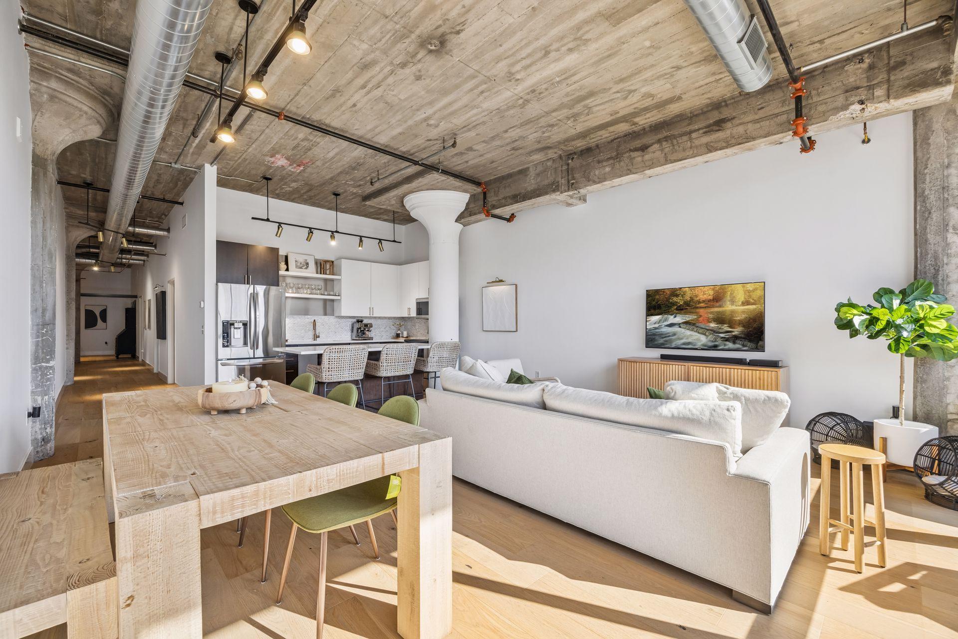 618 North Washington Avenue - Spacecrafting - 0024.jpg