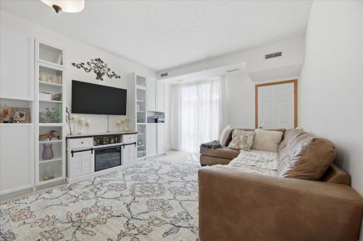 17-1776 Maryland Ave East #106 Saint Paul 55106_17.jpg